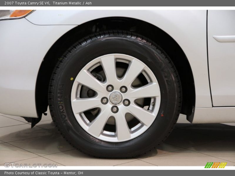 Titanium Metallic / Ash 2007 Toyota Camry SE V6