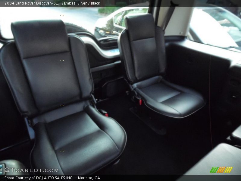 Zambezi Silver / Black 2004 Land Rover Discovery SE