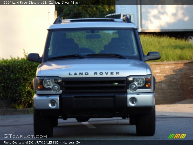 Zambezi Silver / Black 2004 Land Rover Discovery SE
