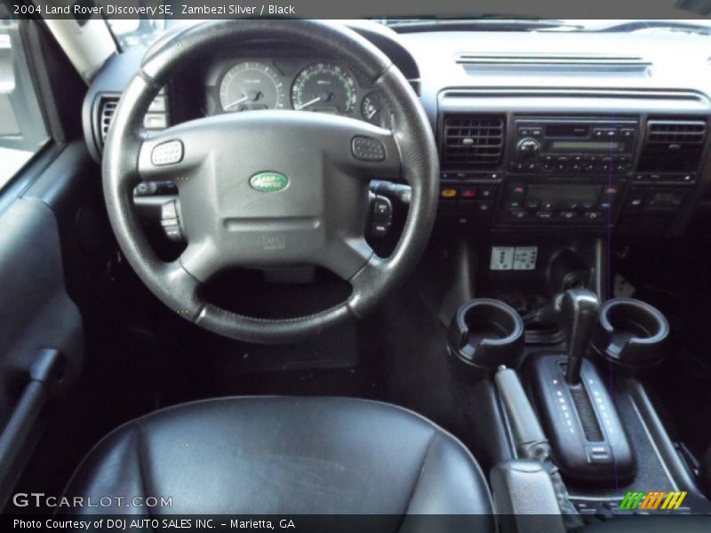 Zambezi Silver / Black 2004 Land Rover Discovery SE