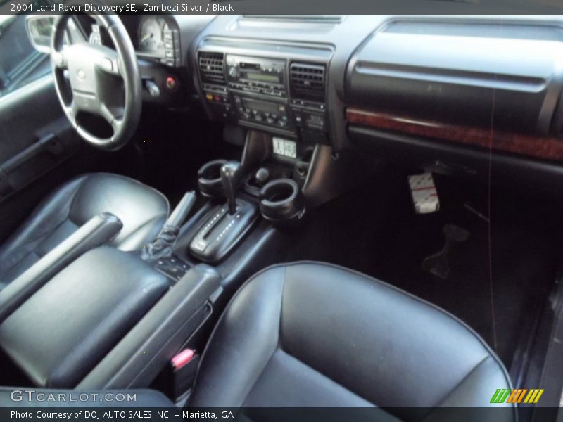 Zambezi Silver / Black 2004 Land Rover Discovery SE