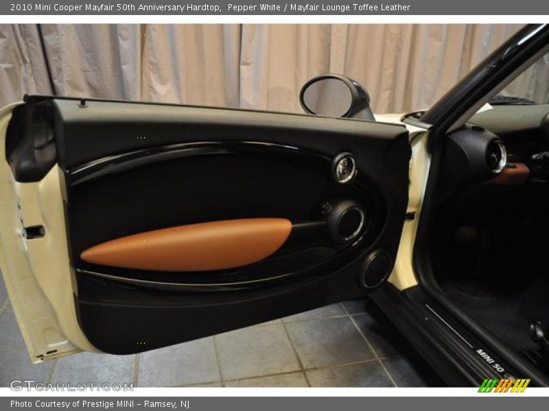 Pepper White / Mayfair Lounge Toffee Leather 2010 Mini Cooper Mayfair 50th Anniversary Hardtop