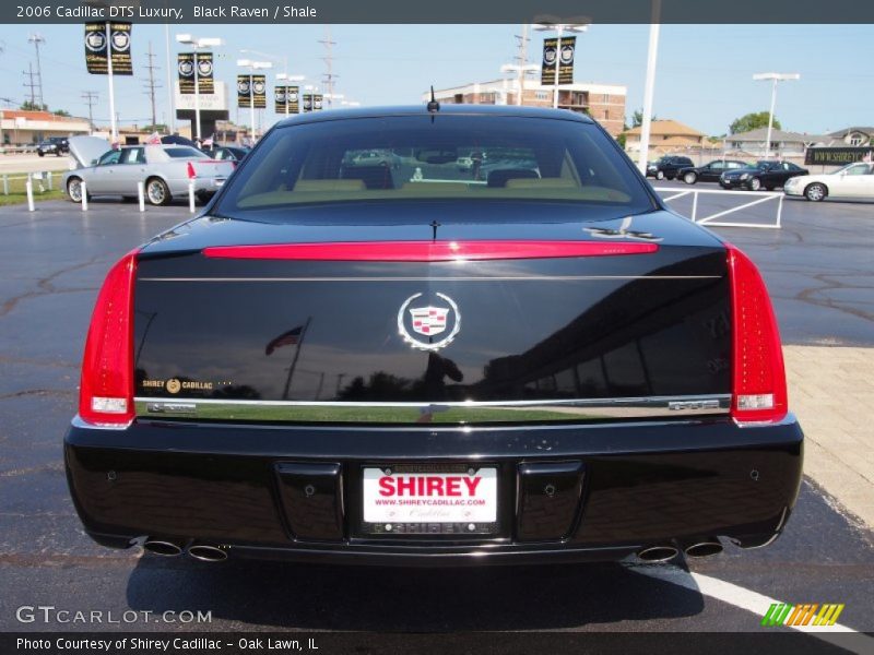 Black Raven / Shale 2006 Cadillac DTS Luxury