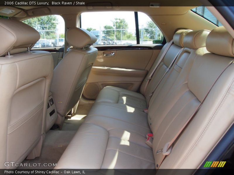 Black Raven / Shale 2006 Cadillac DTS Luxury