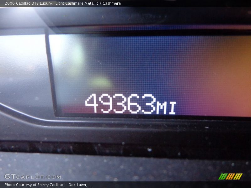 Light Cashmere Metallic / Cashmere 2006 Cadillac DTS Luxury