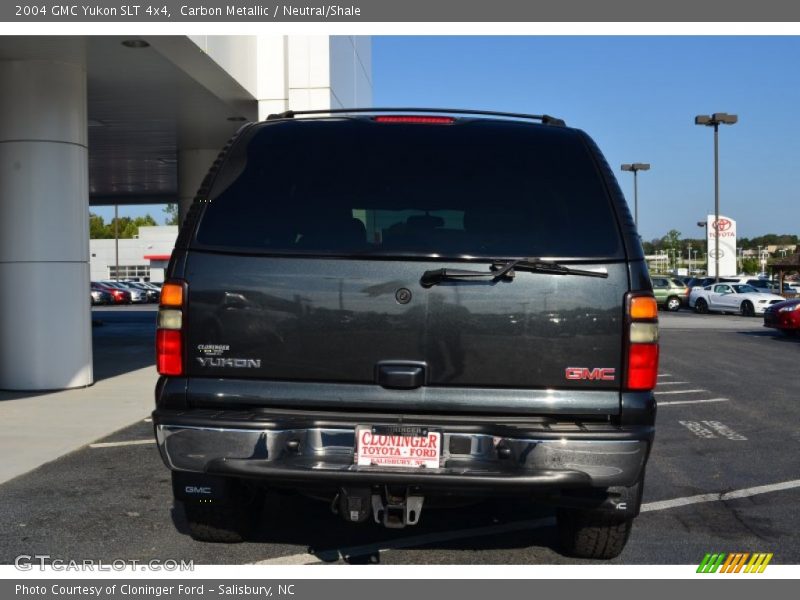 Carbon Metallic / Neutral/Shale 2004 GMC Yukon SLT 4x4