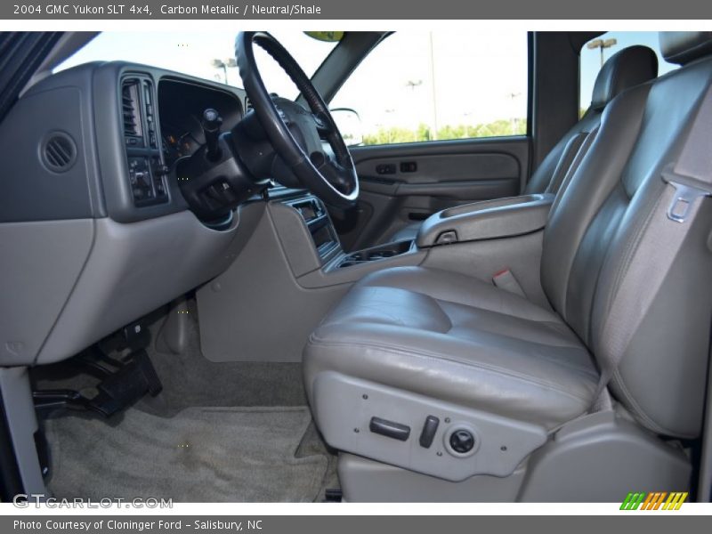 Carbon Metallic / Neutral/Shale 2004 GMC Yukon SLT 4x4