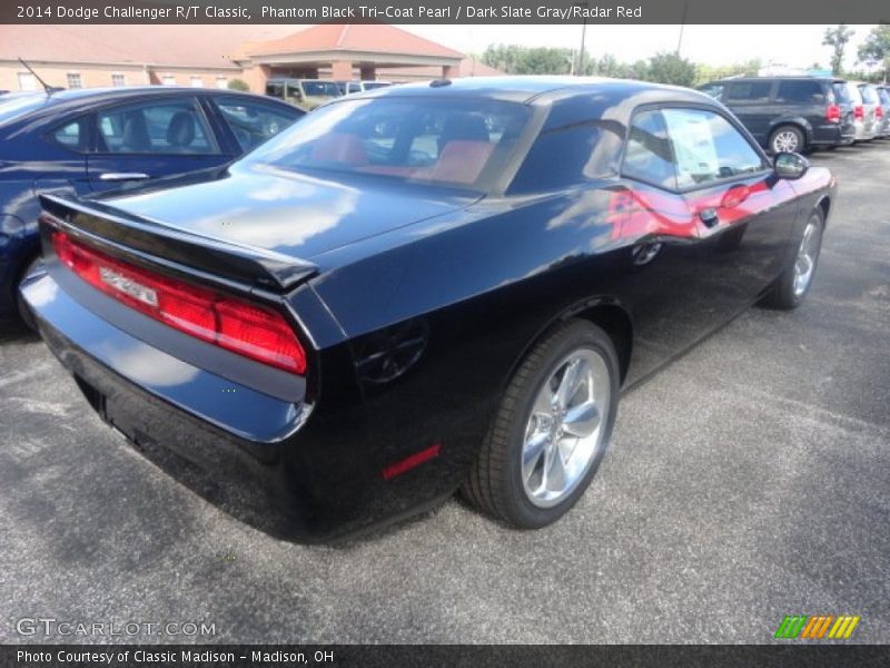  2014 Challenger R/T Classic Phantom Black Tri-Coat Pearl