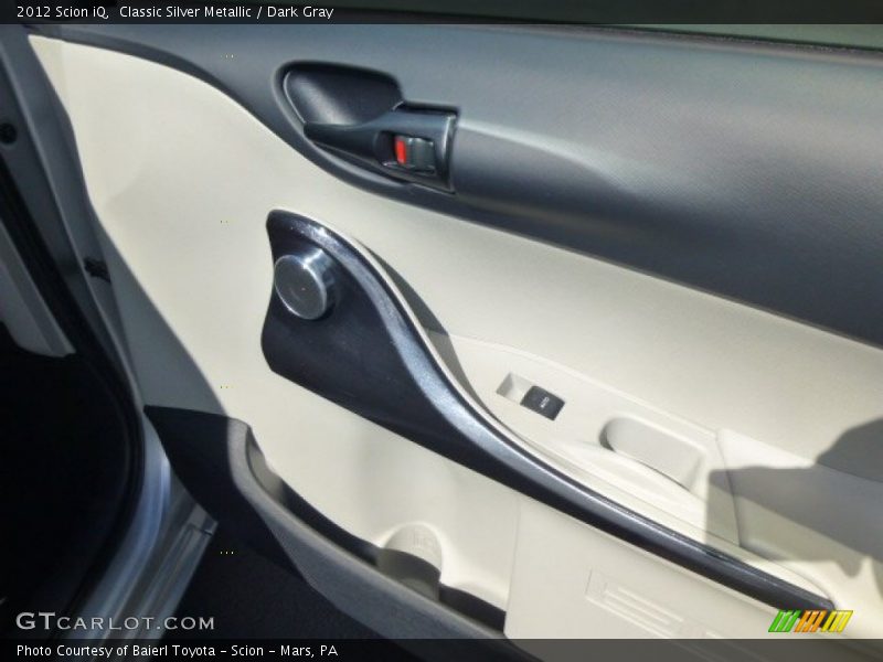 Classic Silver Metallic / Dark Gray 2012 Scion iQ