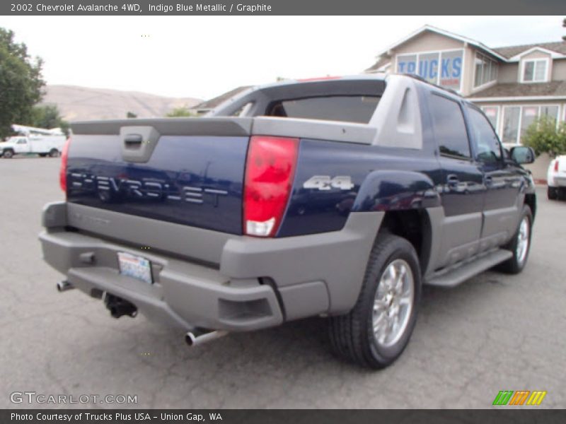 Indigo Blue Metallic / Graphite 2002 Chevrolet Avalanche 4WD