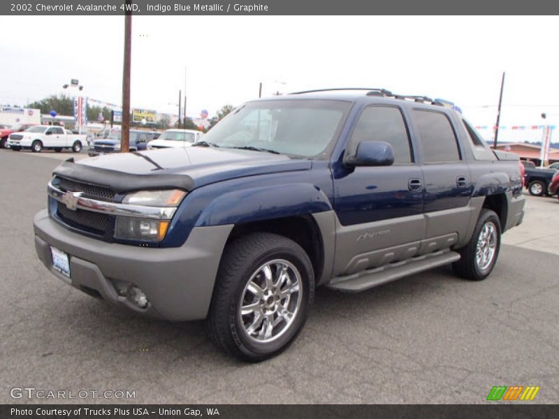 Indigo Blue Metallic / Graphite 2002 Chevrolet Avalanche 4WD