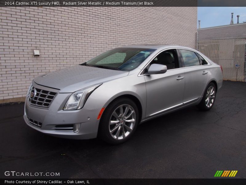 Front 3/4 View of 2014 XTS Luxury FWD