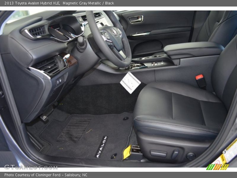 Magnetic Gray Metallic / Black 2013 Toyota Avalon Hybrid XLE