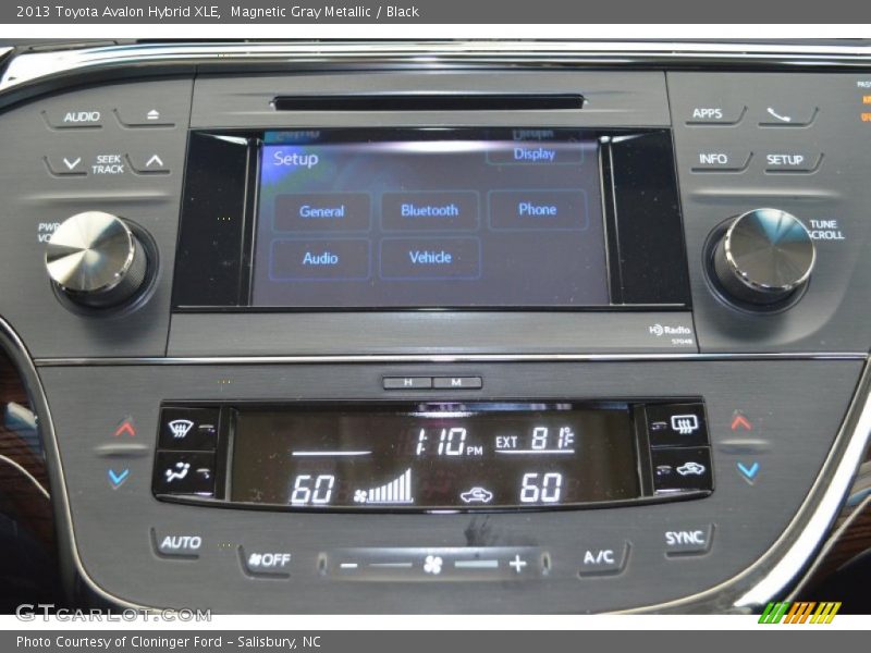 Magnetic Gray Metallic / Black 2013 Toyota Avalon Hybrid XLE