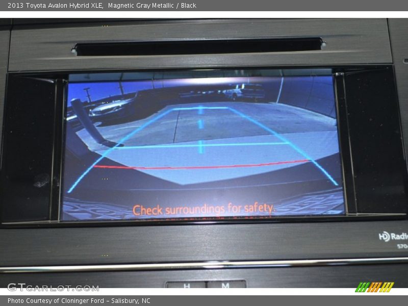 Magnetic Gray Metallic / Black 2013 Toyota Avalon Hybrid XLE