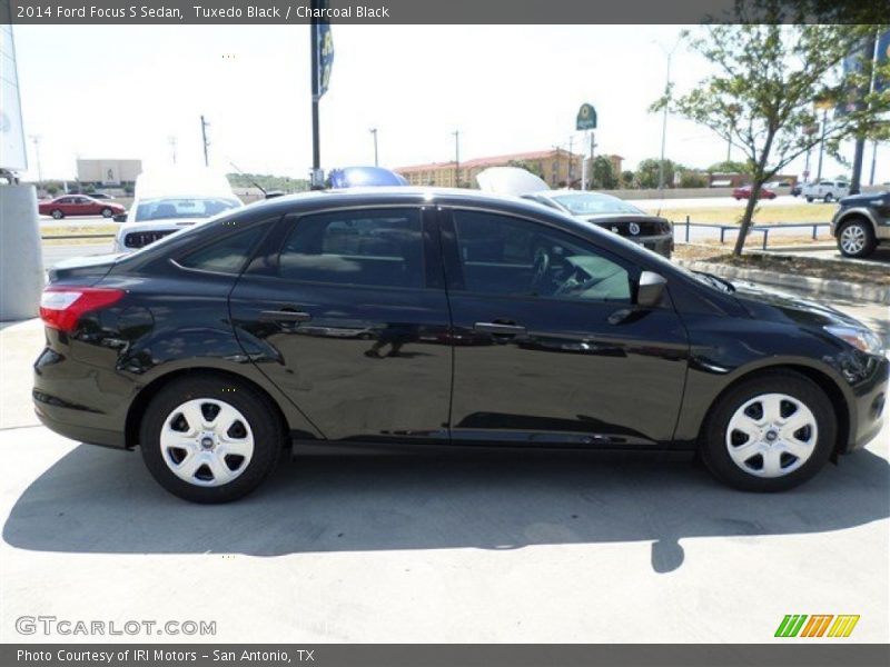 Tuxedo Black / Charcoal Black 2014 Ford Focus S Sedan