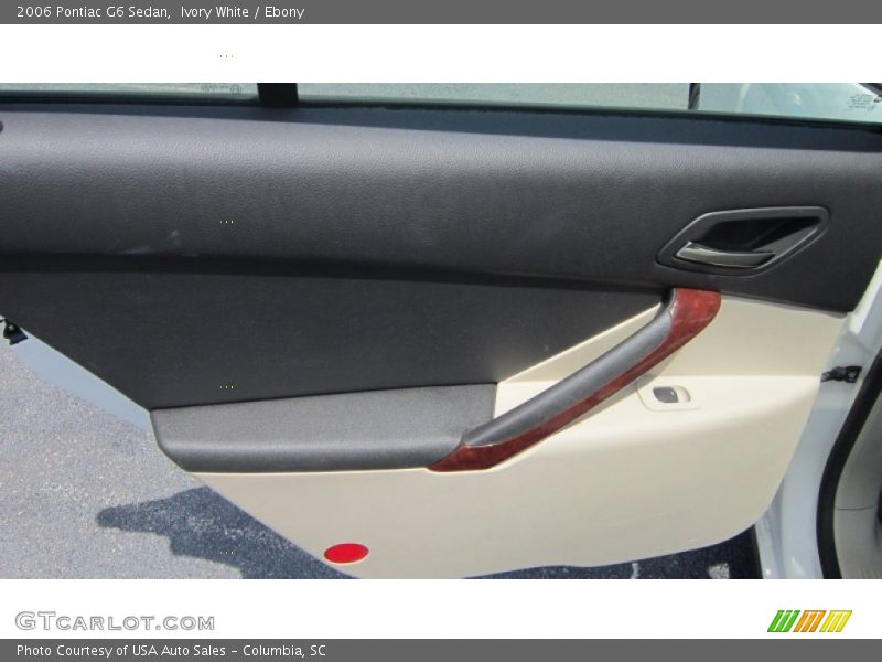 Ivory White / Ebony 2006 Pontiac G6 Sedan
