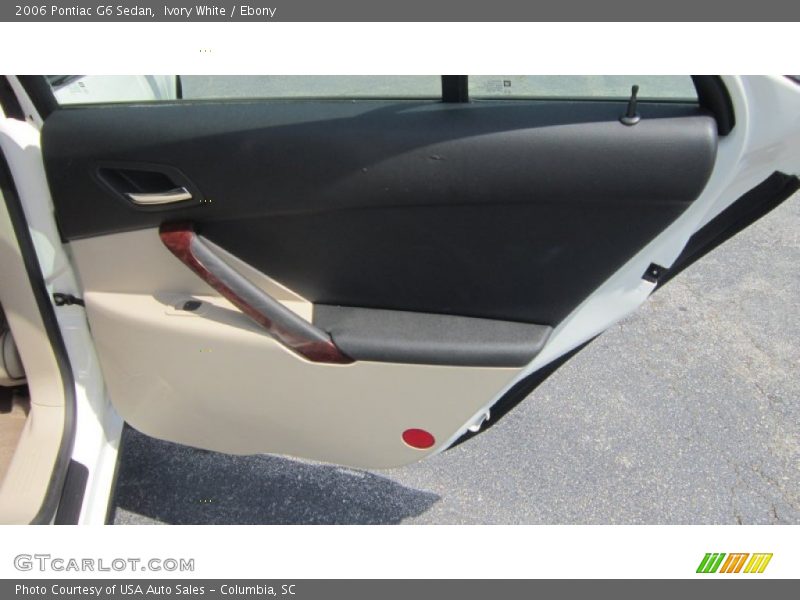 Ivory White / Ebony 2006 Pontiac G6 Sedan