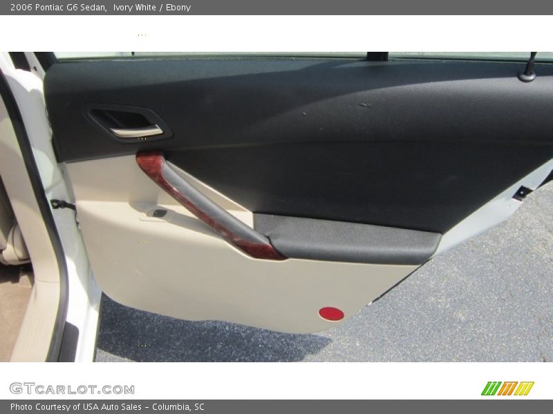 Ivory White / Ebony 2006 Pontiac G6 Sedan