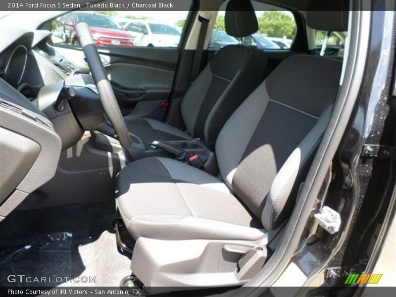 Tuxedo Black / Charcoal Black 2014 Ford Focus S Sedan