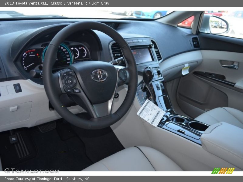 Classic Silver Metallic / Light Gray 2013 Toyota Venza XLE