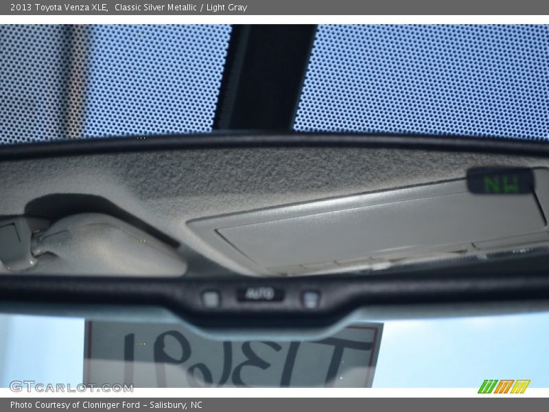 Classic Silver Metallic / Light Gray 2013 Toyota Venza XLE
