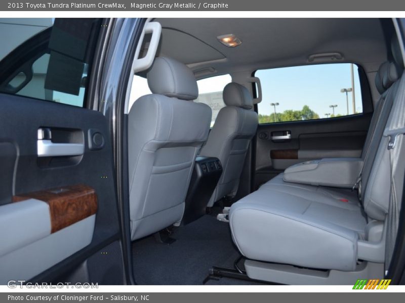 Magnetic Gray Metallic / Graphite 2013 Toyota Tundra Platinum CrewMax
