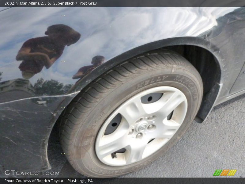 Super Black / Frost Gray 2002 Nissan Altima 2.5 S