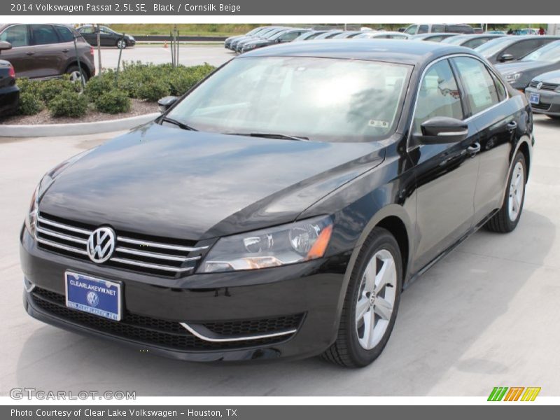 Black / Cornsilk Beige 2014 Volkswagen Passat 2.5L SE