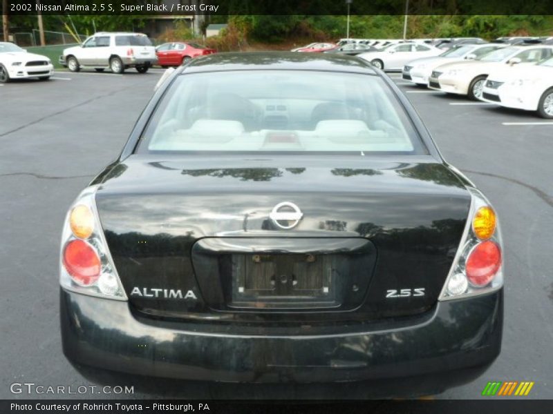 Super Black / Frost Gray 2002 Nissan Altima 2.5 S