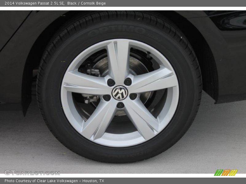 Black / Cornsilk Beige 2014 Volkswagen Passat 2.5L SE