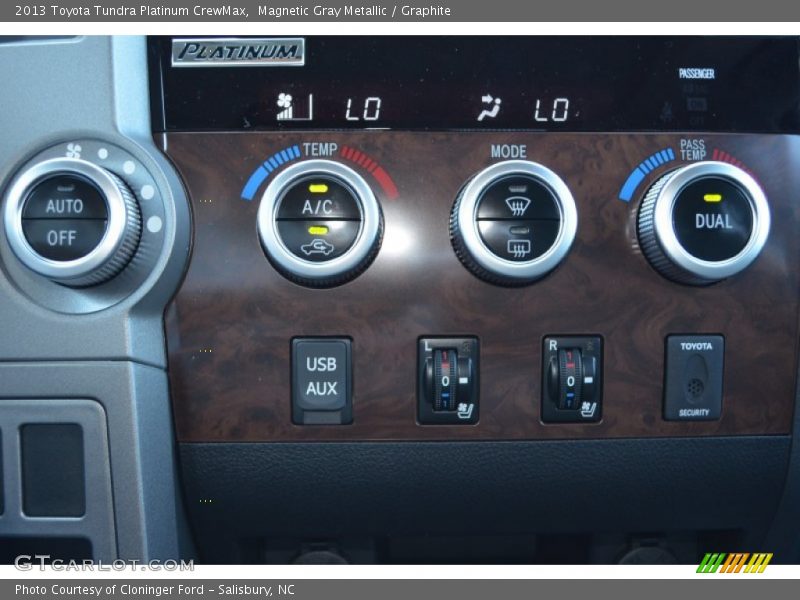 Magnetic Gray Metallic / Graphite 2013 Toyota Tundra Platinum CrewMax
