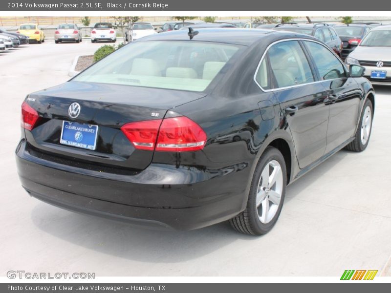 Black / Cornsilk Beige 2014 Volkswagen Passat 2.5L SE