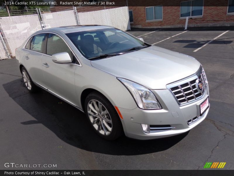 Radiant Silver Metallic / Jet Black 2014 Cadillac XTS Luxury FWD