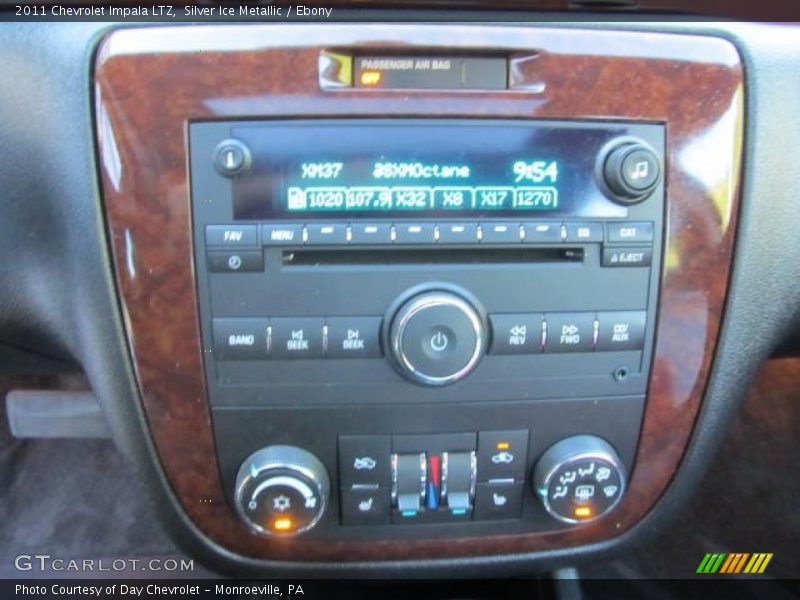 Silver Ice Metallic / Ebony 2011 Chevrolet Impala LTZ