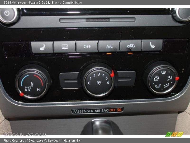 Black / Cornsilk Beige 2014 Volkswagen Passat 2.5L SE