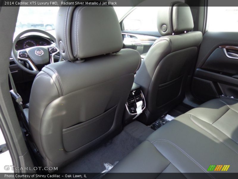 Radiant Silver Metallic / Jet Black 2014 Cadillac XTS Luxury FWD