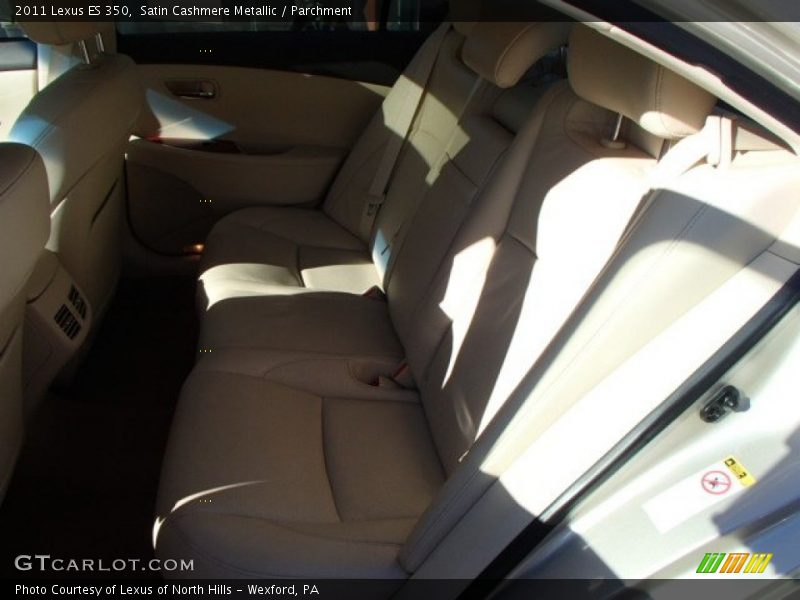 Satin Cashmere Metallic / Parchment 2011 Lexus ES 350