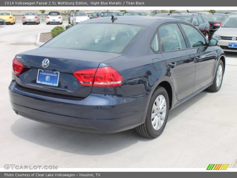 Night Blue Metallic / Titan Black 2014 Volkswagen Passat 2.5L Wolfsburg Edition