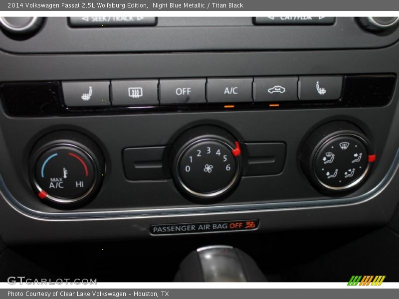 Night Blue Metallic / Titan Black 2014 Volkswagen Passat 2.5L Wolfsburg Edition