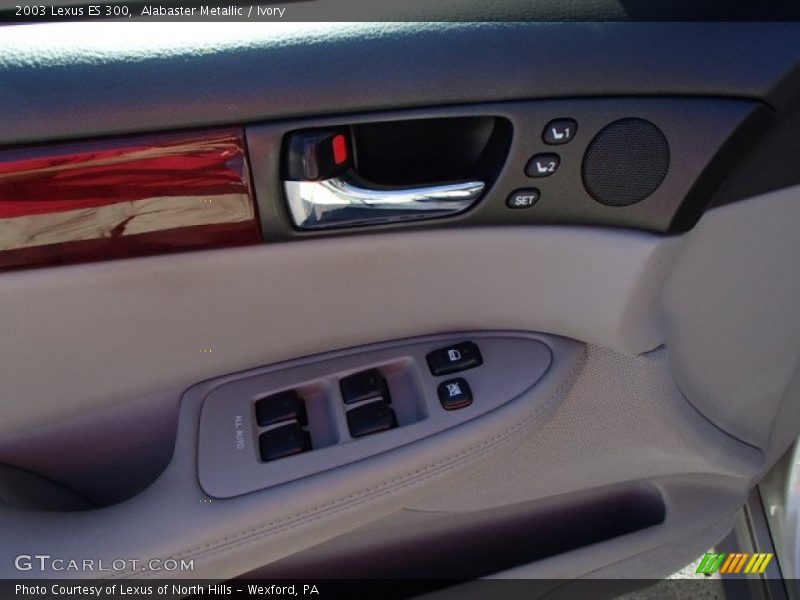 Alabaster Metallic / Ivory 2003 Lexus ES 300