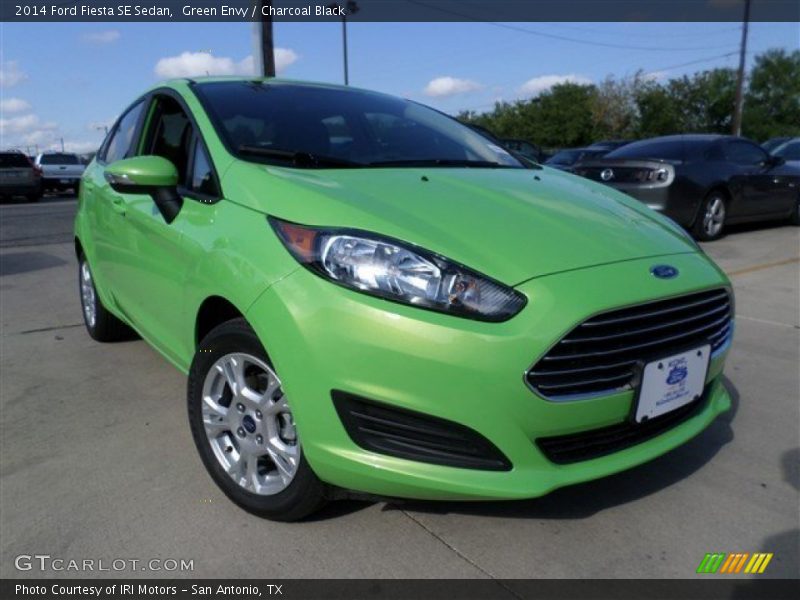 Green Envy / Charcoal Black 2014 Ford Fiesta SE Sedan
