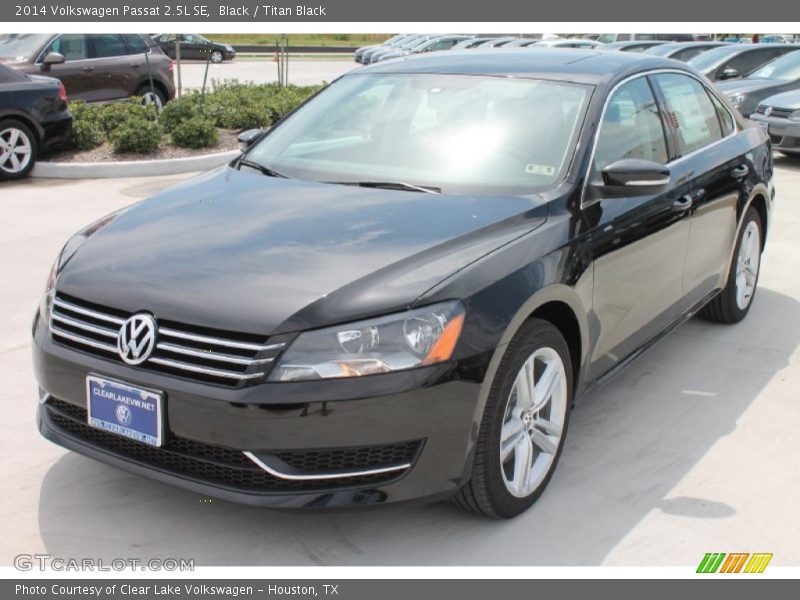 Black / Titan Black 2014 Volkswagen Passat 2.5L SE