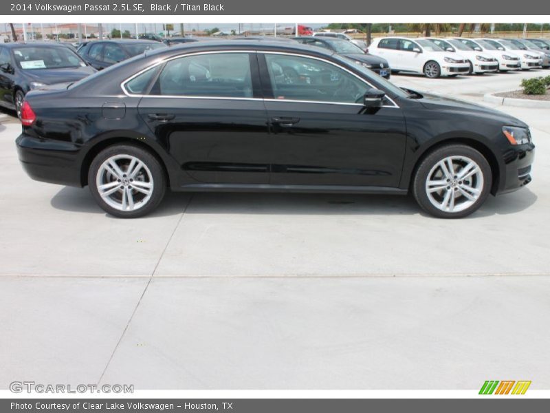 Black / Titan Black 2014 Volkswagen Passat 2.5L SE
