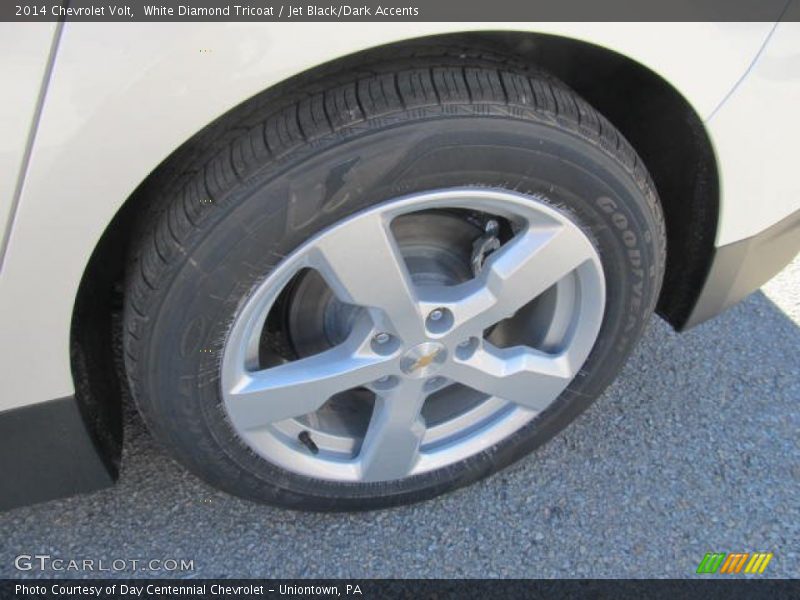 White Diamond Tricoat / Jet Black/Dark Accents 2014 Chevrolet Volt