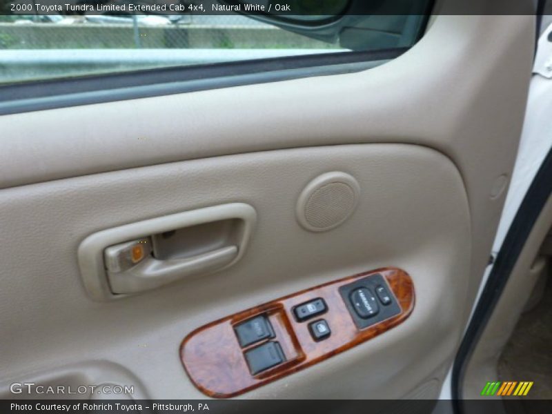 Natural White / Oak 2000 Toyota Tundra Limited Extended Cab 4x4