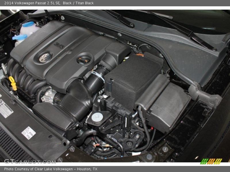 Black / Titan Black 2014 Volkswagen Passat 2.5L SE