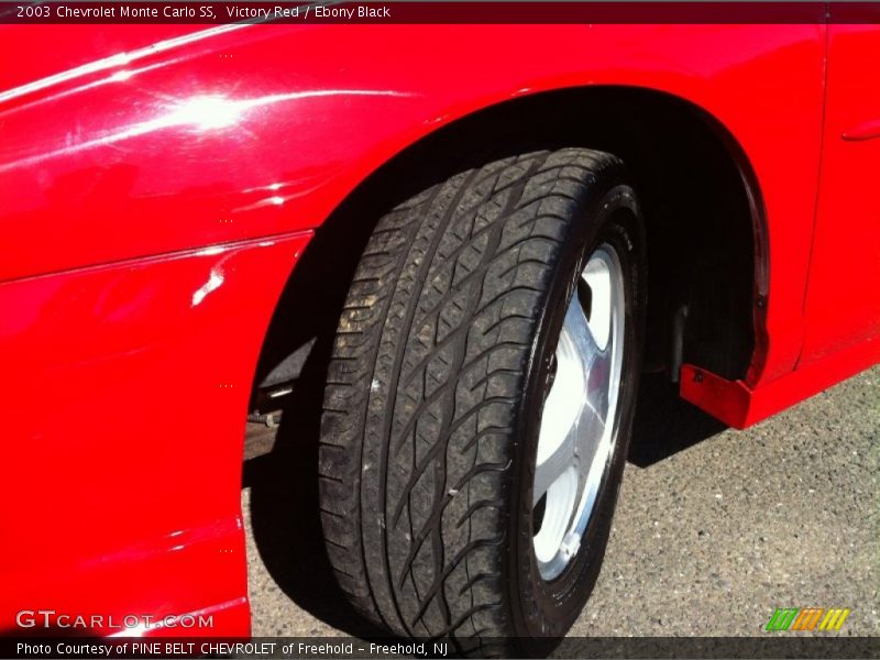Victory Red / Ebony Black 2003 Chevrolet Monte Carlo SS