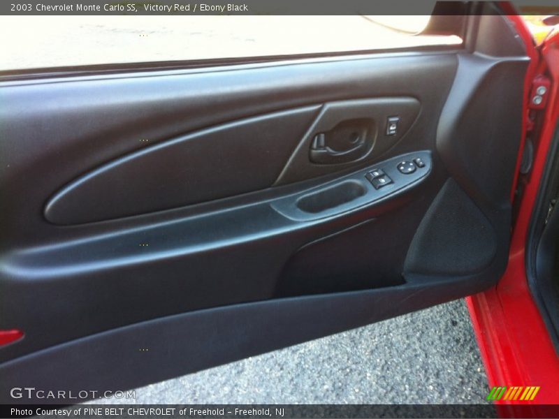 Victory Red / Ebony Black 2003 Chevrolet Monte Carlo SS