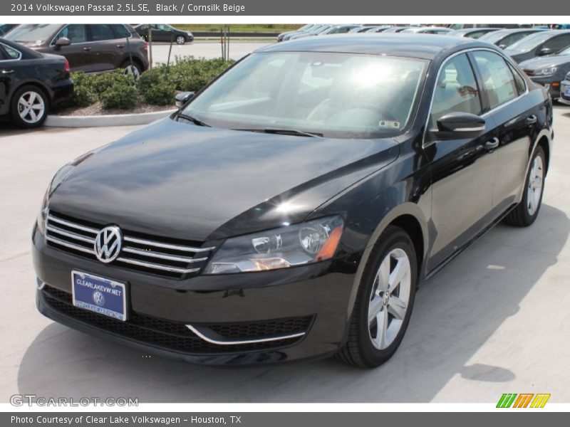 Black / Cornsilk Beige 2014 Volkswagen Passat 2.5L SE